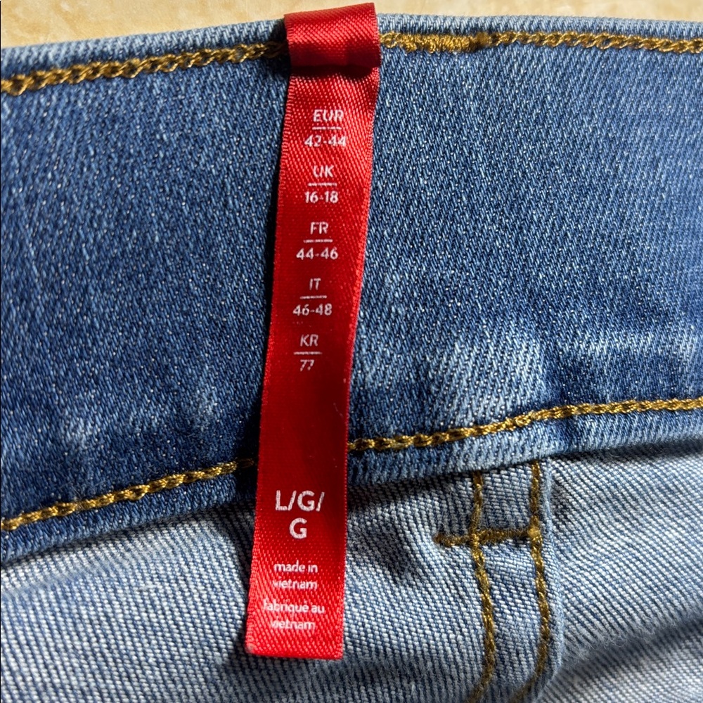 SPANX Flare Wide Leg Vintage Indigo Pull On Jeans Women’s Size Large 34” Inseam - Picture 15 of 16